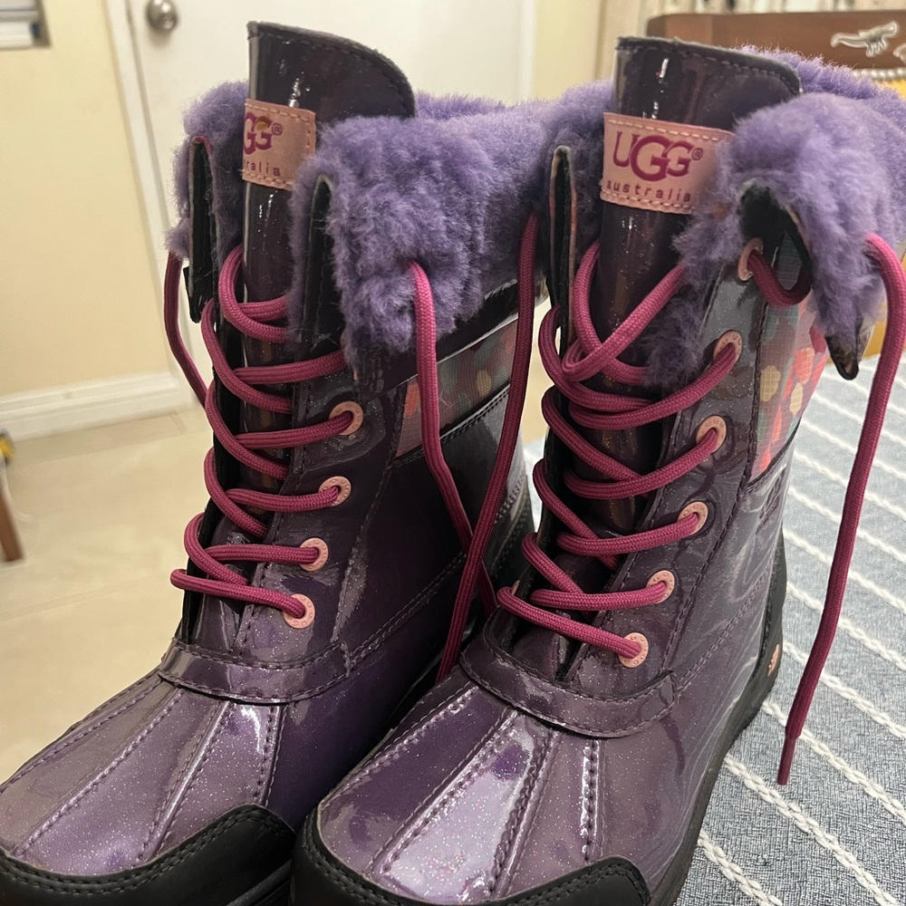 Ugg weather boots